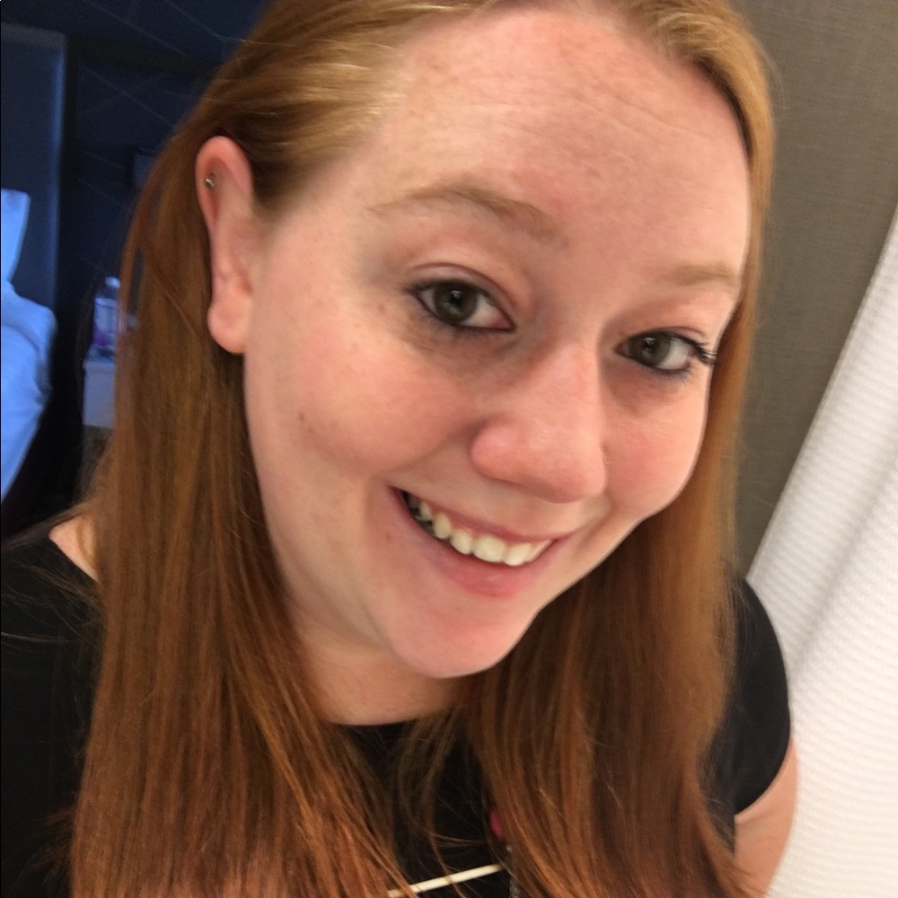 Meet your Posher, Hayley